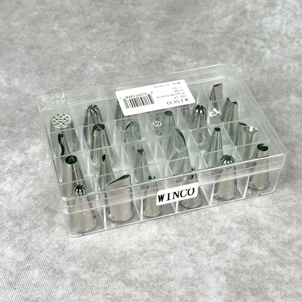 Winco CDT-24 Piece Stainless Steel Cake Decorating Set Pastry Tubes w Case NEW